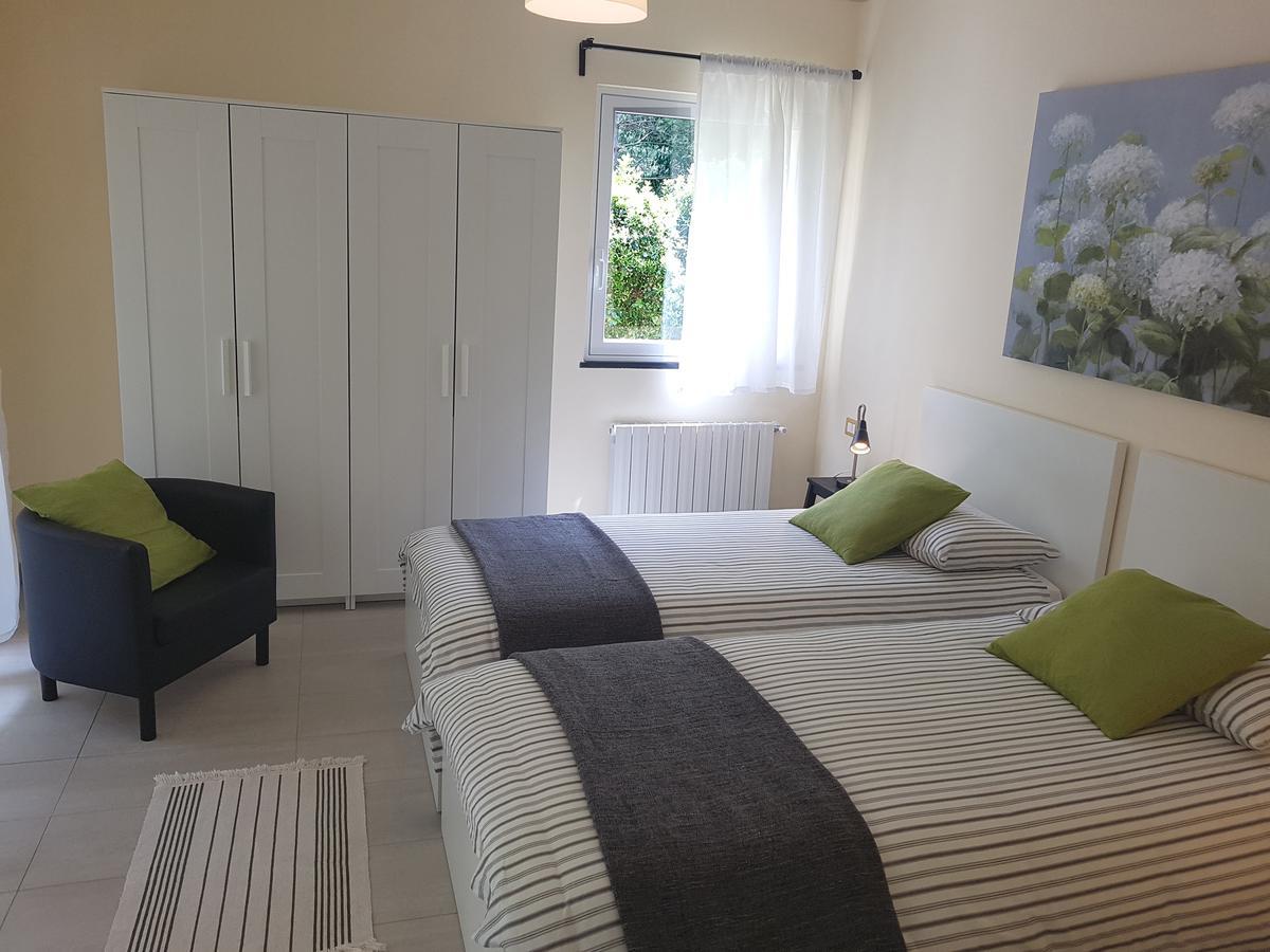 Il Bosco Di Campo Marzano Rooms & Apartments Borzonasca ภายนอก รูปภาพ