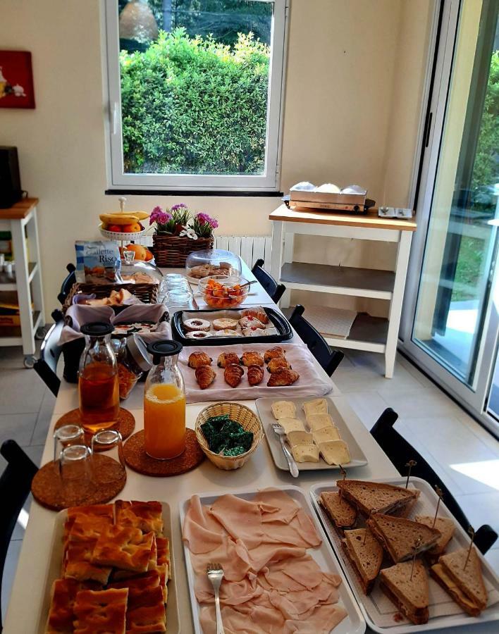 Il Bosco Di Campo Marzano Rooms & Apartments Borzonasca ภายนอก รูปภาพ